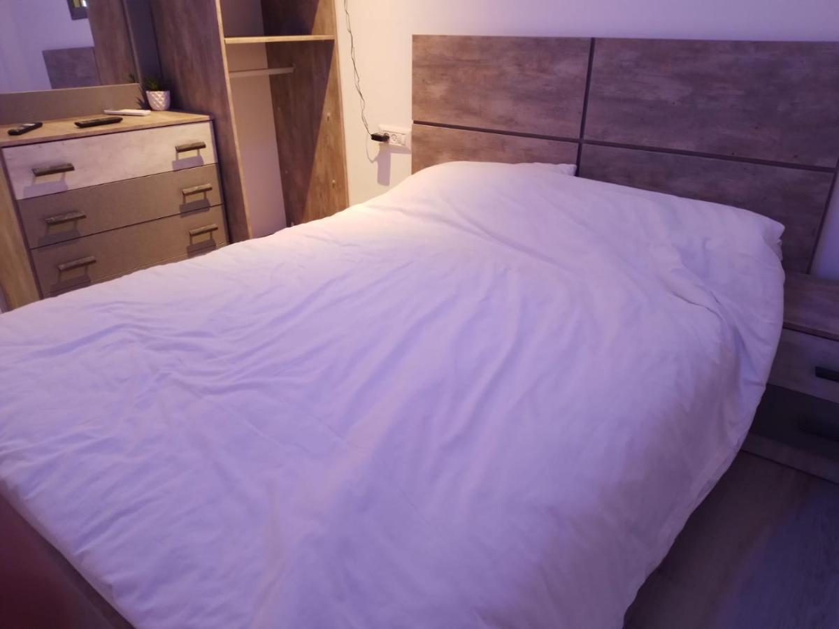 Puy Rambam'S Apartment Тверия Экстерьер фото